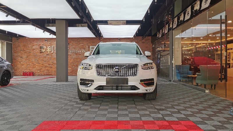 白色沃尔沃XC90 ROLIPS专业专用 隐形车衣施工案例